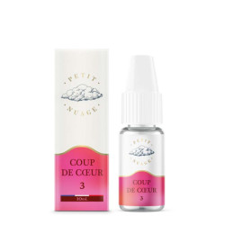 Flacon de 10 ml d'e-liquide Coup de Cœur de la marque Petit Nuage