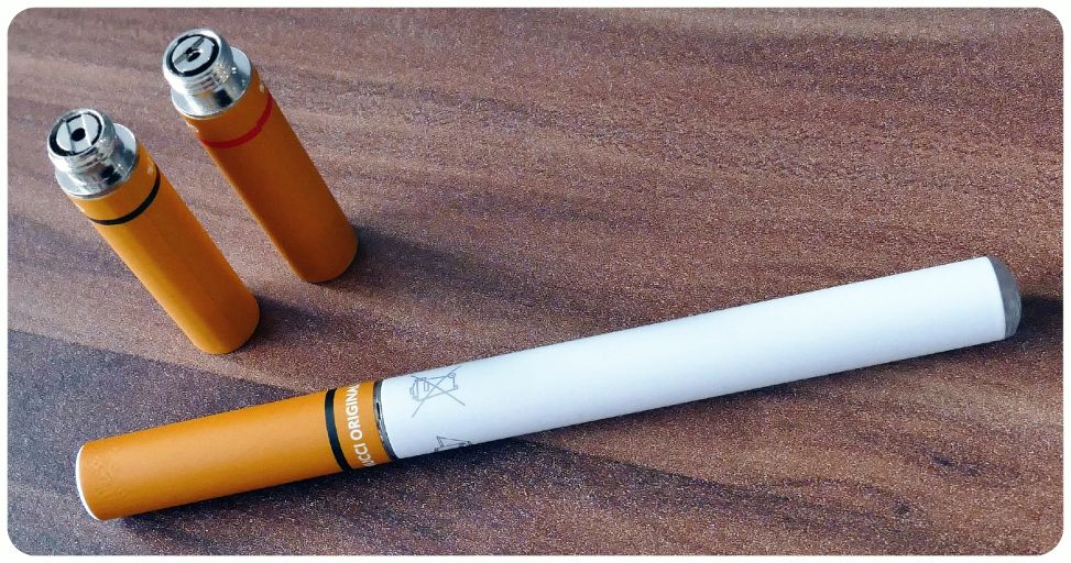 date invention cigarette électronique